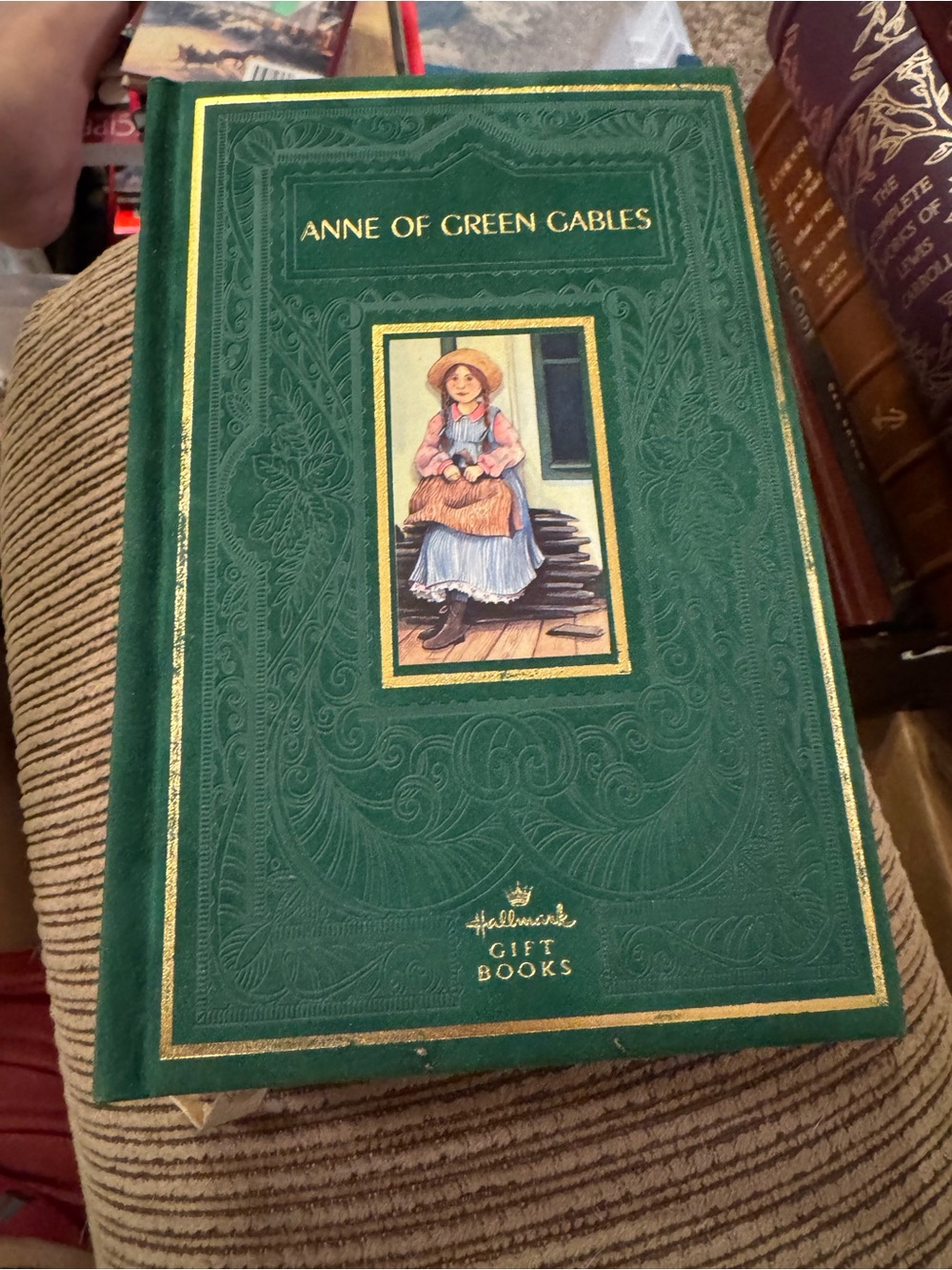 Anne of Green Gables Green Velvet Fabric Hard Cover Book.